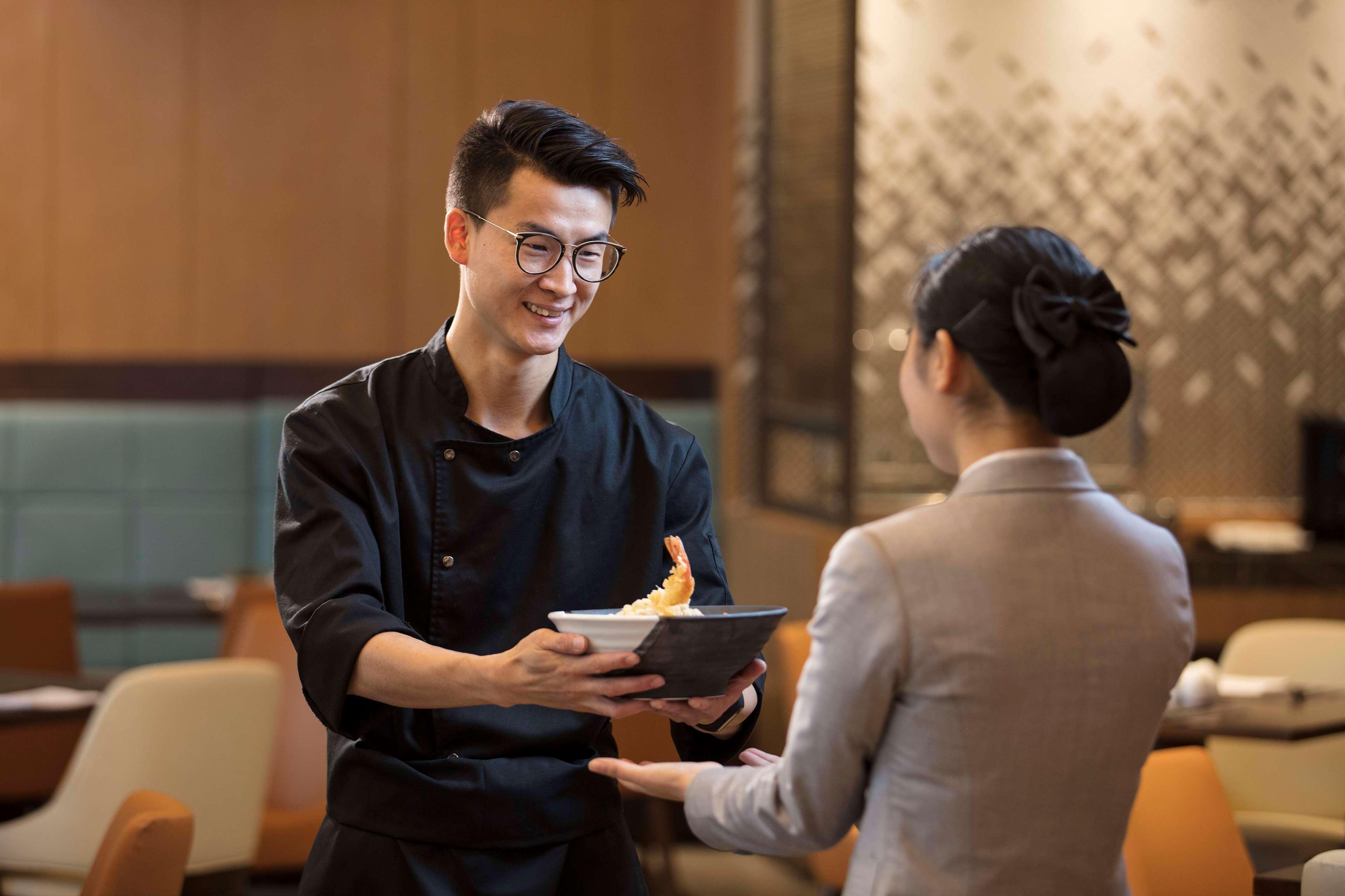 Hilton Garden Inn Shiyan Bagian luar foto